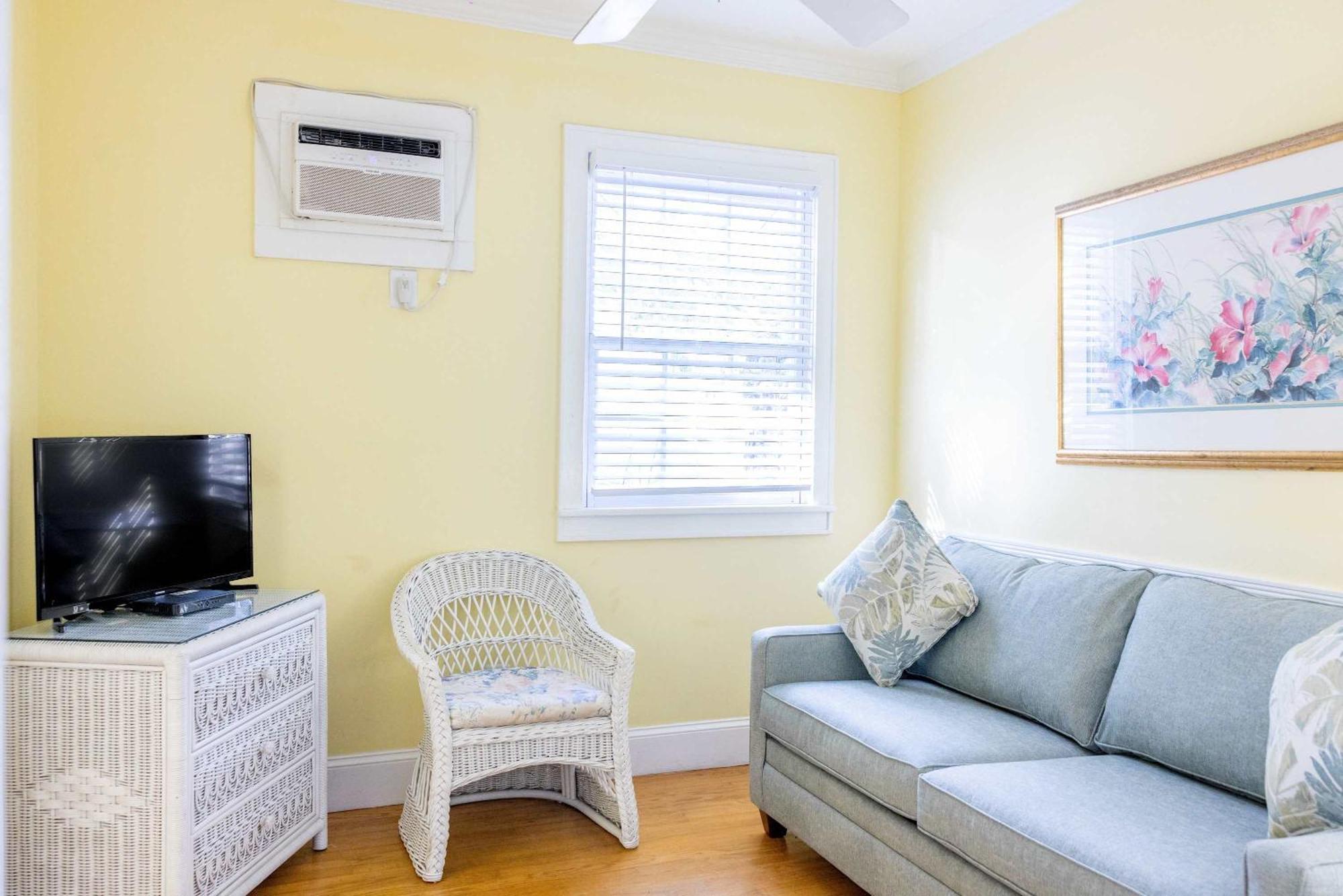 Deluxe King With Balcony - At James House With Parking! Κι Γουέστ Εξωτερικό φωτογραφία