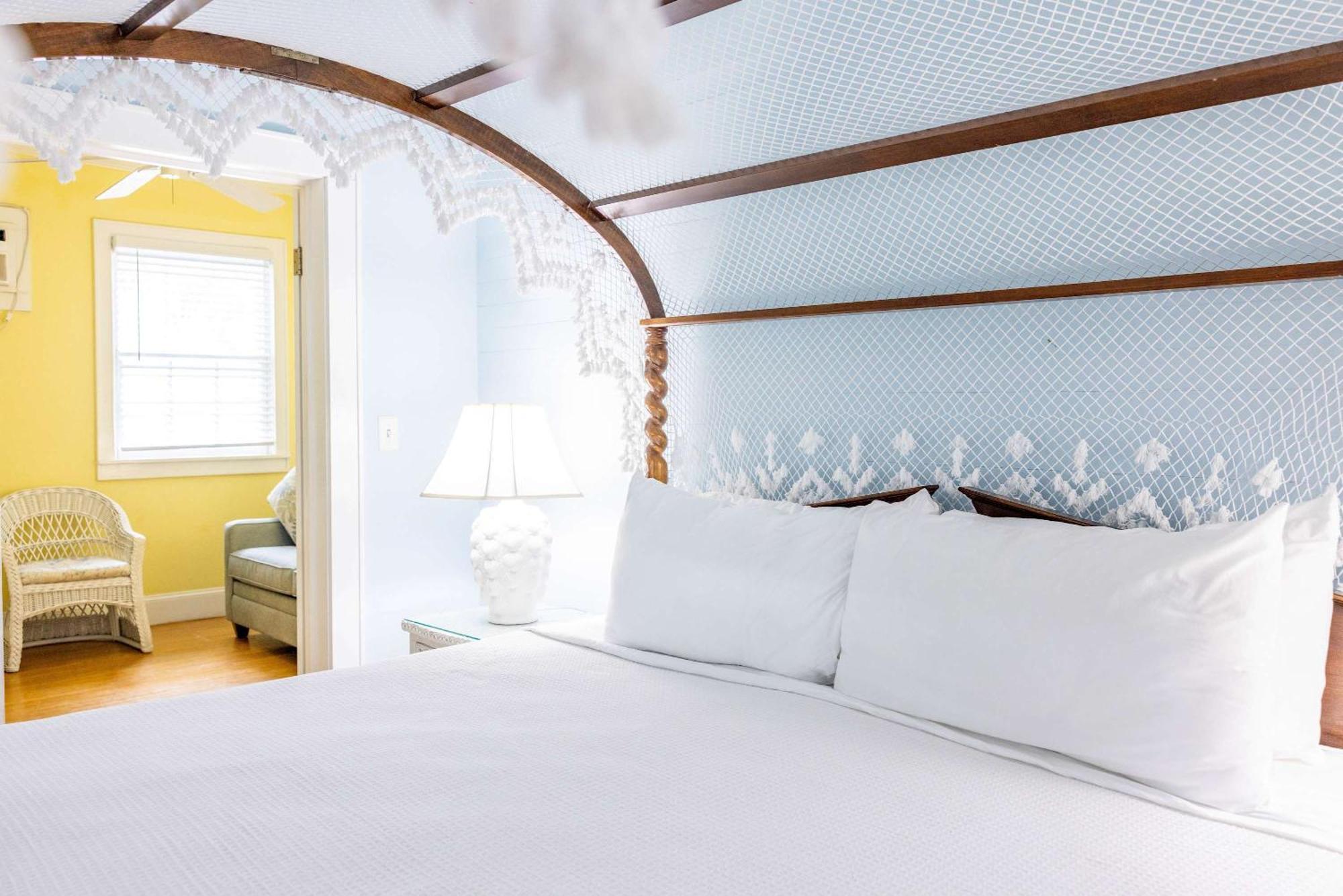 Deluxe King With Balcony - At James House With Parking! Κι Γουέστ Εξωτερικό φωτογραφία